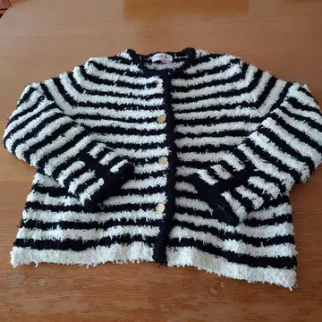 휴먼 우먼 블랙 앤 화이트 스트라이프 가디건