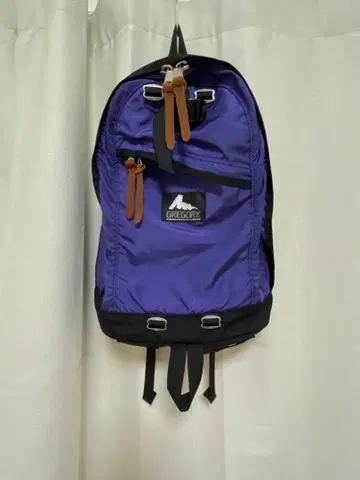 그레고리 데이팩 울트라 바이올렛 퍼플 보라색 구 로고