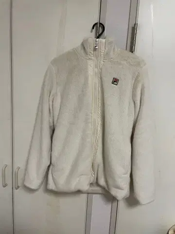 FILA 플리스 자켓 화이트