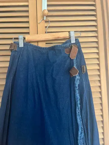 잉게보그 랩 스커트