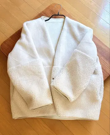 [ 인기 상품 ] 무스탕 리버서블 숏코트