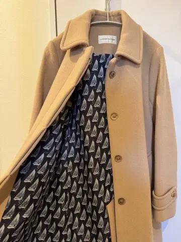 마린프랑세즈 니임 코트