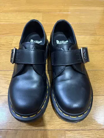 DR MARTENS 1461 Buckle Pull Up UK3