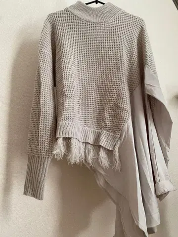 이소재 변형 아지메 디자인 니트탑