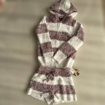 [ 미사용 ] GELATO PIQUE 후드 부착 룸웨어