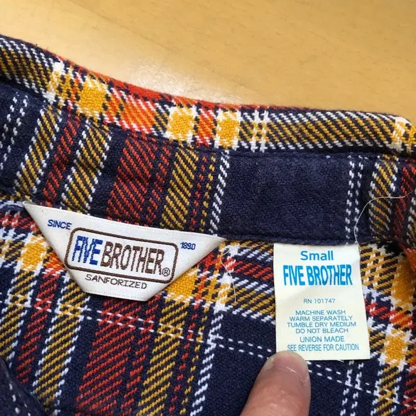 5번째 상품 이미지