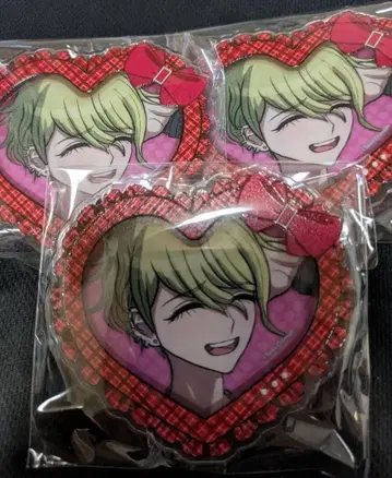 3개 세트 단간론파 하트형 아크릴 배지 아마미 란타로