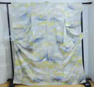 순수 실크 개성 있는 코몬 이중 기모노 눈 내리는 환상적인 기모노