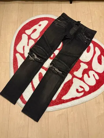 BALMAN 스키니 데님 블랙 데미지 가공