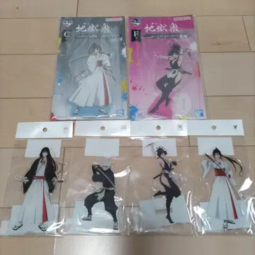 아크릴 스탠드 4개 세트 컬러풀