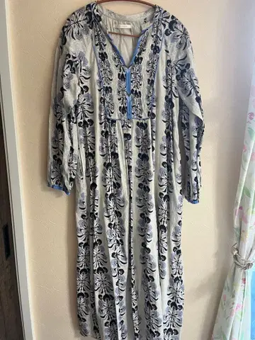 네, 킷테 파 플라워 프린트 원피스