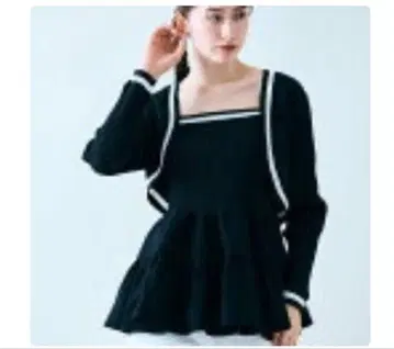 새상품 AudieaMuses 빅 사이즈 페플럼 로즈 티아라 셋업 42