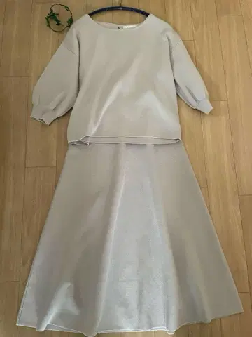 미사용 프로포션 바디 드레싱 니트 셋업 M 사이즈