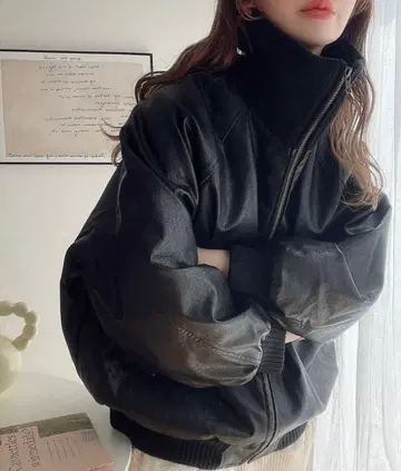 [ S 사이즈 ] Java 리브 터틀 인조 가죽 자켓