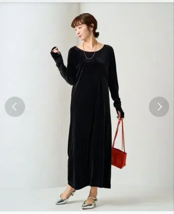 FREAK'S STORE 한정판 전개 벨로아 밸리넥 롱 원피스 블랙