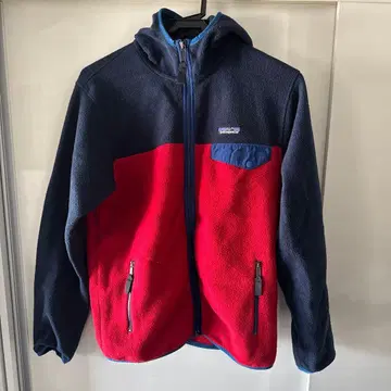 [ 새상품급 ] patagonia 플리스 자켓 후드 부착 빨간색 네이비