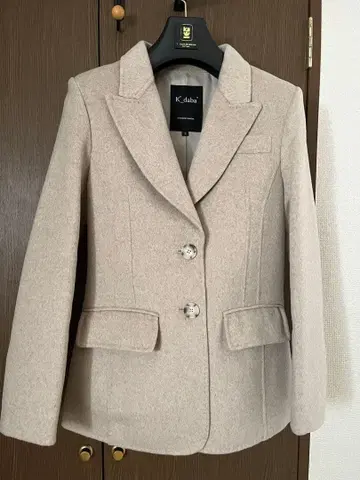 K-daba 베이지 싱글 버튼 자켓