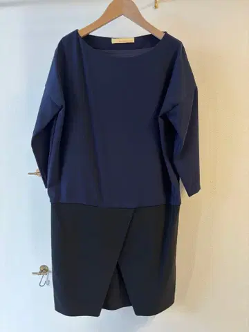 GALLARDA GALANTE 네이비 8분 소매 원피스