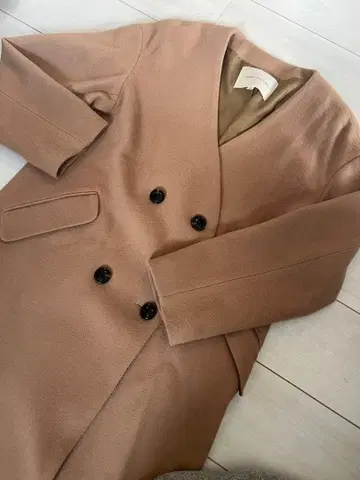 주얼 체인지즈 카멜 롱 코트