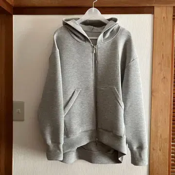 Mal. 본딩 후드티