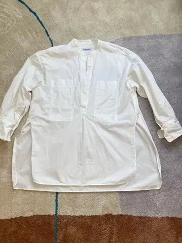 화이트 코튼 셔츠 긴팔