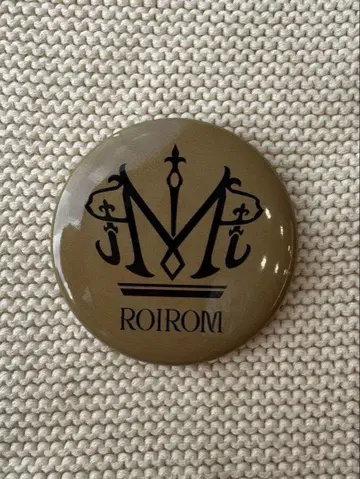 ROIROM 랜덤 배지