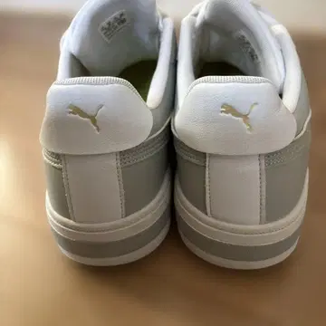 Puma 스니커즈 화이트 그레이 10.5 UK