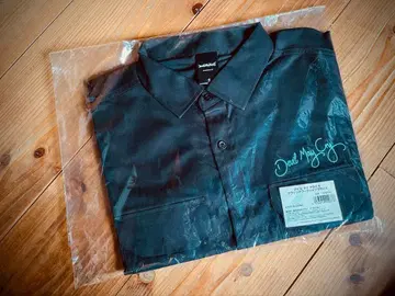 [ 미개봉 미사용품 ] 데빌 메이 크라이 클래식 워크 셔츠 S 사이즈