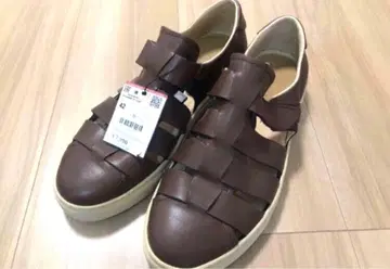 [ 새상품 ] zara 스니커즈