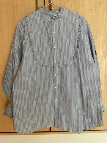 MANON 마논 턱 슬리브 프릴 오버 블라우스 스트라이프 사이즈 0