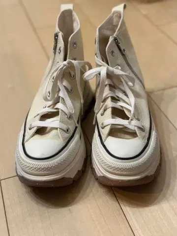 완판템! 미사용 새상품 컨버스 올스타 트렉 웨이브 HI Z 24cm