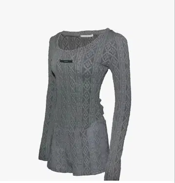 THEREDTHREAD S 케이블 니트 앙상블