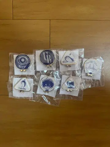 Eve 복권 under Blue 7개 세트 핀 배지