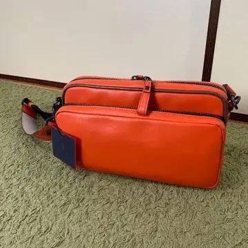 후지타카 FUJITAKA 일본제 정가 28만원 천연 가죽 숄더백