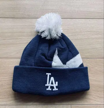나이키 LA 로스앤젤레스 다저스 로고 폼폼 포함 니트 모자