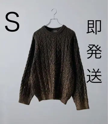 [ CLEL ] S 호일 프린트 케이블 크루넥 니트 브라운