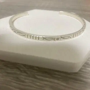 [ 새상품 미사용 ] 뱅글 카렌 실버 순은 97% 카렌족