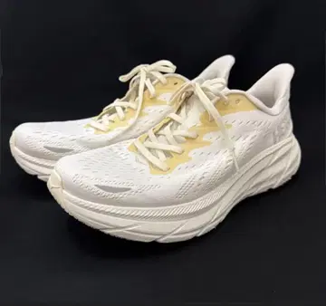 호카오네오네 HOKA ONEONE Clifton 8 클리프톤