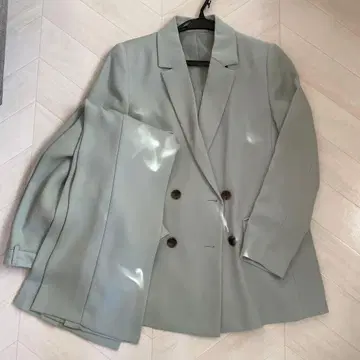 GU 모스그린 더블 브레스트 셋업