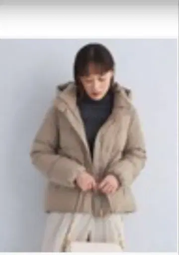 green label relaxing 후드 숏 다운 사이즈 36