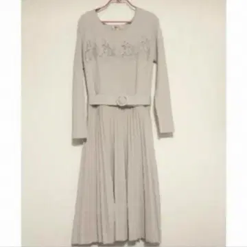 아푸와이저 리셰 레이스 플리츠 니트 원피스 거의 미사용 새상품 2