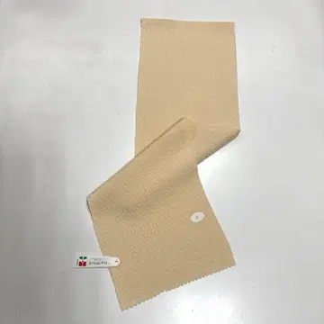 스킨 컬러 크림색 장식용 깃 실크 100% 우즈라 크레이프 원단