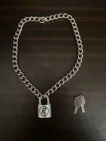 시드비셔스 목걸이 자물쇠 R 각인 열쇠 포함 50cm