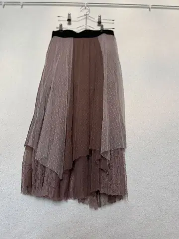 레이어드 롱 스커트 옅은 브라운