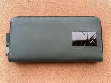 캘빈 클라인 라운드 지퍼