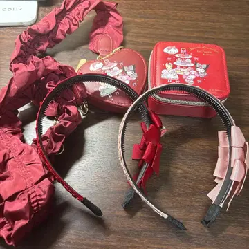 아오키 미사코 x 산리오 콜라보 시마무라 굿즈 4종