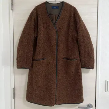 SHIPS 시프 보아 롱 코트 브라운 고급 파이핑 안감 부착