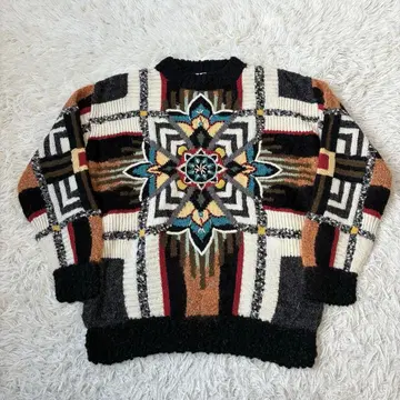 ficce YOSHIYUKIKONISHI 돈코니시 디자인 니트 손뜨개질