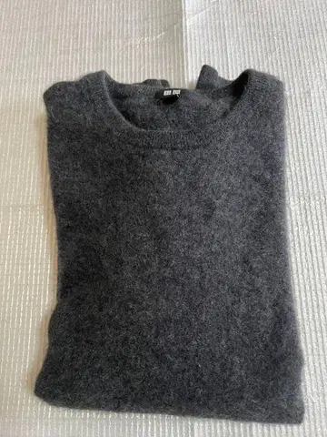 유니클로 캐시미어 스웨터 L 세탁 수축품