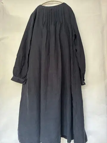 네스트로브 원피스 네이비